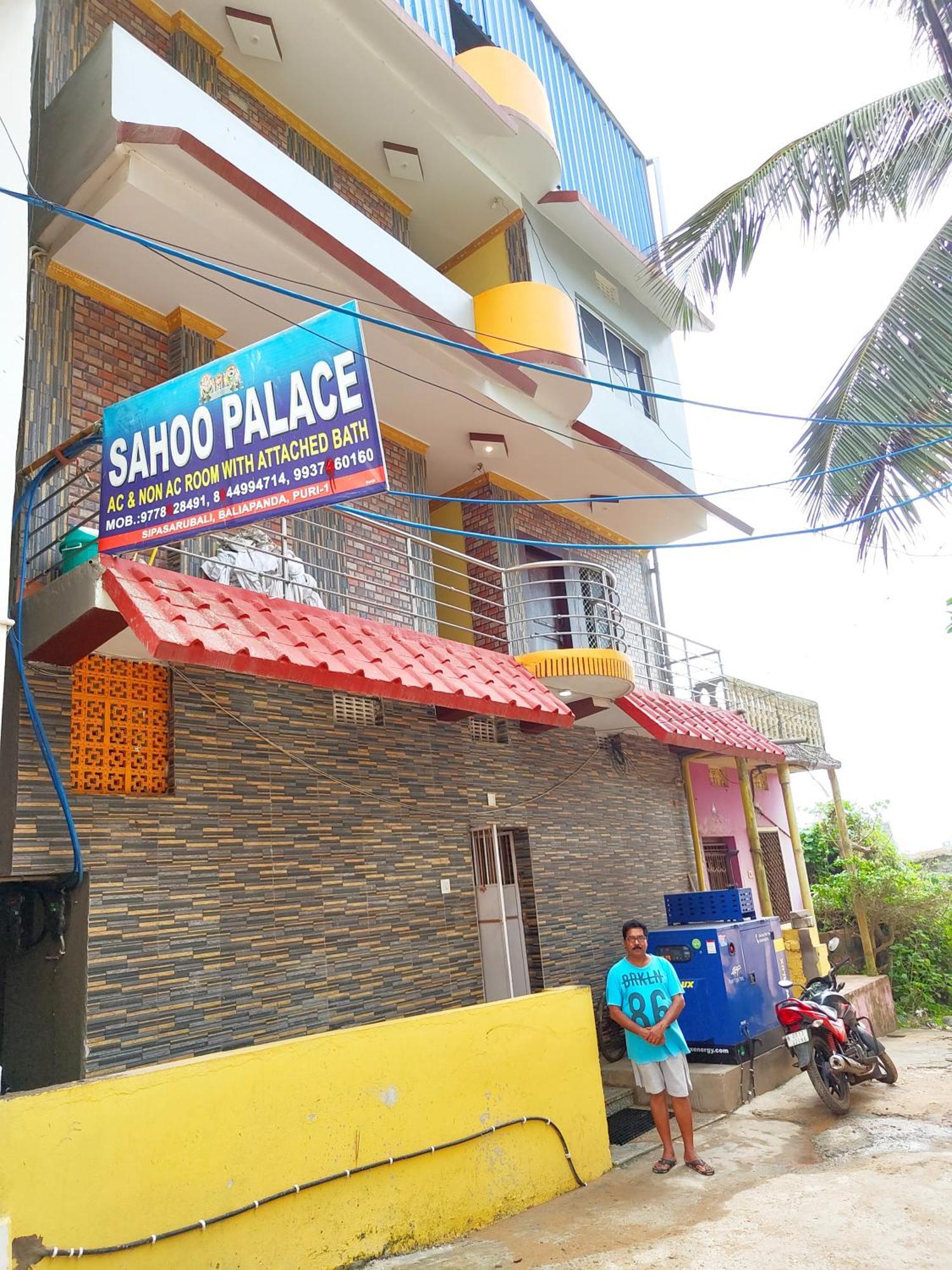 Goroomgo Sahoo Palace Puri - Prime Location Near Sea Beach - Excellent Service With Parking Facilities Exterior photo